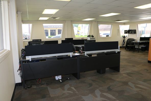 Former Enterprise Rent-A-Car Office: 1100 Frederica St., Owensboro, KY 42301